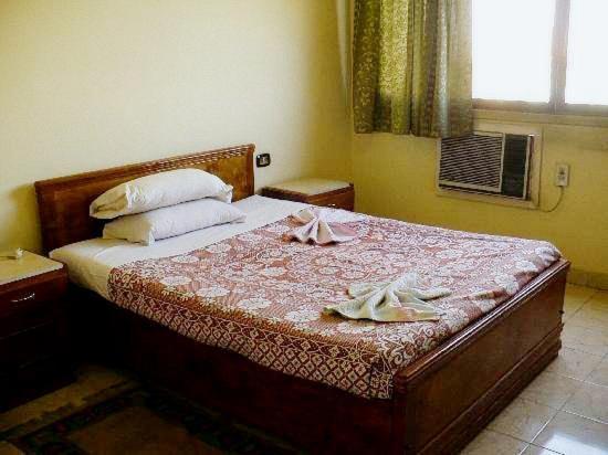 אסואן Memnon Hotel מראה חיצוני תמונה